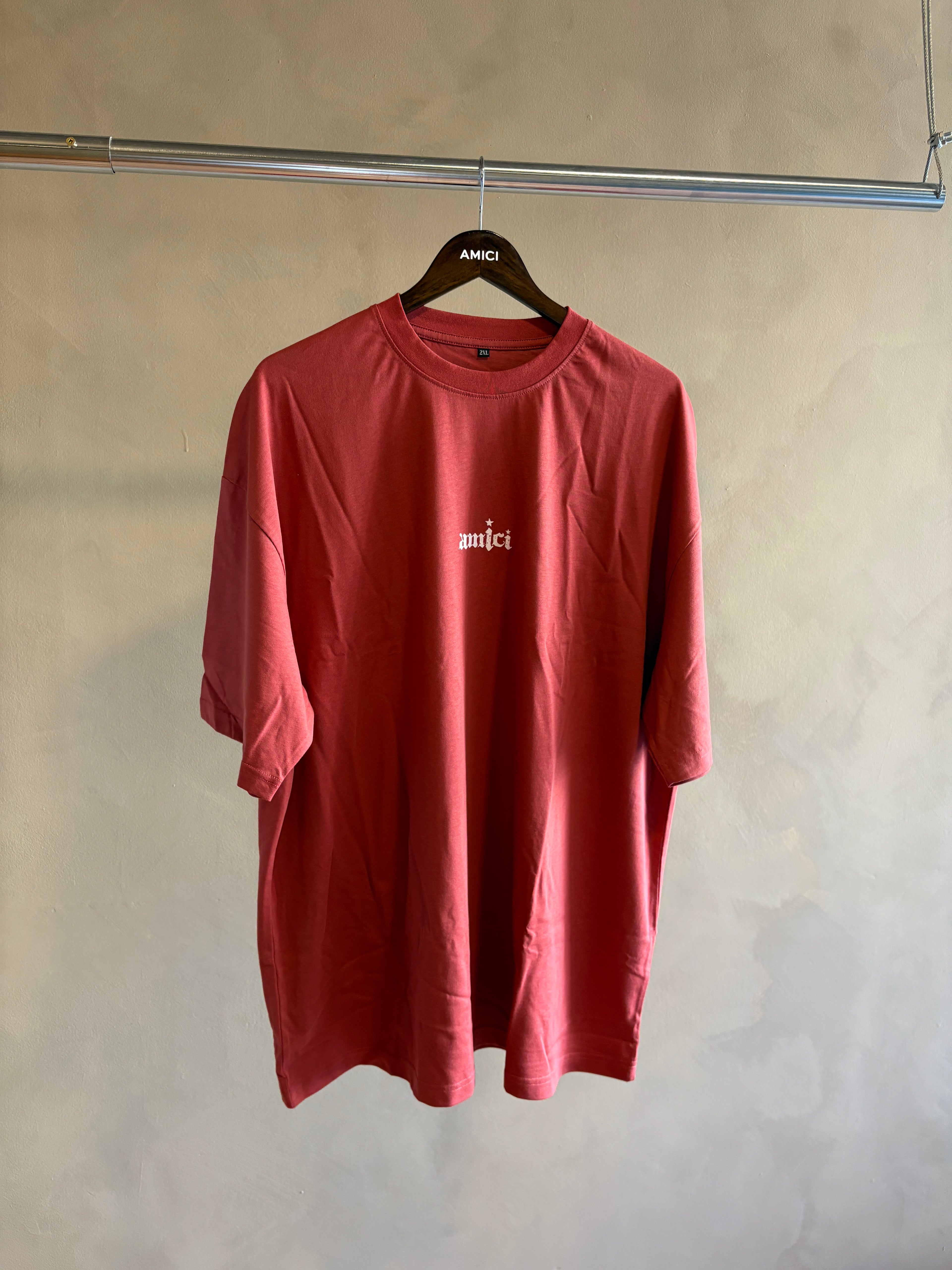 RED TEE